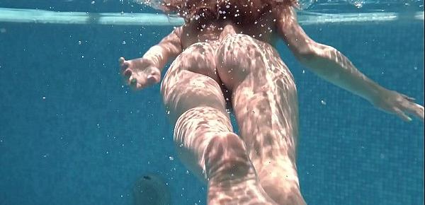  Nicole Pearl water fun naked